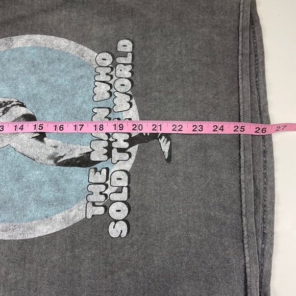 David Bowie Graphic Tee Womens Small Gray The Man Who Sold the World Shirt NWT - Picture 7 of 7